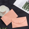 Pikkukuva 3 / 5: 50 kpl Paperi Kirjekuorilaukku Love Solki