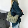 Miniatyrbillede 4 af 10: Plaid skuldertasker Quiltede muleposer KHAKI khaki