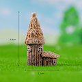 Pikkukuva 1 / 10: House Figurines Olkikattoinen mökki TYYPPI B TYYPPI B Type B