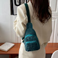 Miniatyrbild 9 av 10: Bröstväska Crossbody Sling Bags LJUSGRÖN Light Green