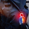 Miniatyrbilde 7 av 10: LED-lommelykt Whistle Keychain Light Emergency Lamp