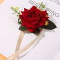 Miniatyrbild 10 av 10: Brud handled Blomma Hand Blommor VIT KORSAGE BLOMMA White Corsage Flower