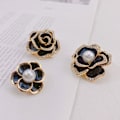 Pikkukuva 3 / 10: Camellia rintakoru Camellia Pin STYLE 3 STYLE 3 Style 3
