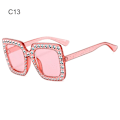 Pikkukuva 1 / 10: Crystal Suuret aurinkolasit Diamond aurinkolasit C13 C13 C13
