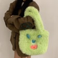 Miniatyrbilde 4 av 10: Fluffy Crossbody Bag Håndveske HVIT White