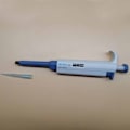 Pikkukuva 7 / 7: Yksikanavainen pipetin säädettävä tilavuus mikropipetti