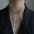 Pikkukuva 8 / 10: Snake Kaulakoru Kaulaketju GOLD Gold