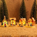 Miniatyrbild 4 av 10: Mini House Miniatyr julprydnader A A A