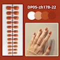 Miniatyrbilde 1 av 10: 24stk Kort Square Head False Nails Glanset Bærbare falske negler DP05-zh178-22