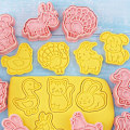 Miniatyrbillede 4 af 8: 8 stk/sæt Kikseform 3D Cookie Cutter Bageform