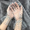 Miniatyrbillede 5 af 9: 2 Stk Dot Print Tyl Handske Sort Hvid Mesh Handske 2 2 2