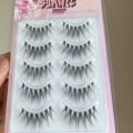 Miniatyrbilde 1 av 4: V-formede falske øyevipper Manga Lashes falske øyevipper