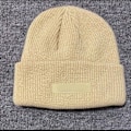 Pikkukuva 2 / 9: Neulotut pipot Villahattu BEIGE Beige