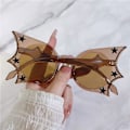 Pikkukuva 4 / 10: Butterfly Aurinkolasit Bat Shape Aurinkolasit RUSKEA Brown
