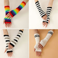 Miniatyrbillede 6 af 7: 1 par halvfingerhandsker strikkede handsker C C C