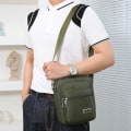 Pikkukuva 4 / 10: Miesten Crossbody Laukut Olkalaukku RUSKEA 6 vetoketjua 6 vetoketjua brown 6 zippers-6 zippers