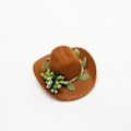 Miniatyrbillede 1 af 6: 2 stk vinflaskehatte Cowboyhat B B B