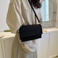 Miniatyrbillede 9 af 10: Crossbody taske Firkantet taske SORT black