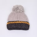 Miniatyrbilde 4 av 10: Strikket lue ullluer C C C