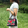 Miniatyrbild 9 av 10: Broderade väskor Bucket Bag 2 2 2