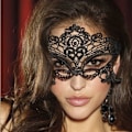 Pikkukuva 5 / 6: Halloween Lace Eye Masks Masquerade Masks RED red