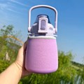 Pikkukuva 2 / 10: Vesipullon cover Vacuum Cup Sleeve SININEN HIHNALLA HIHNALLA blue with strap-with strap