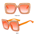Pikkukuva 7 / 10: Crystal Suuret aurinkolasit Diamond aurinkolasit C4 C4 C4