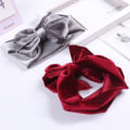 Miniatyrbilde 4 av 10: Velvet Baby Bow pannebånd Nyfødt vinterhårbånd SVART Black