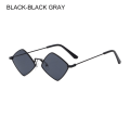 Miniatyrbilde 1 av 10: Damesolbriller Diamond Shape SVART-SORT GRÅ SVART-SORT Black-Black Gray