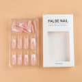 Miniatyrbilde 5 av 5: Falske negler Langt fransk kvadratisk hode