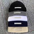 Pikkukuva 4 / 9: Neulotut pipot Villahattu NAVY Navy
