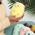 Miniatyrbild 8 av 10: Bubbeltekoppsformad Kudde med Mjölktema ANANAS 2 2 pineapple 2-2