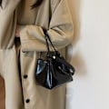 Miniatyrbillede 7 af 10: Bucket Bag Skuldertaske SORT black