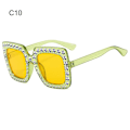 Pikkukuva 1 / 10: Crystal Suuret aurinkolasit Diamond aurinkolasit C10 C10 C10