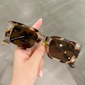 Pikkukuva 10 / 10: Neliönmuotoiset aurinkolasit Leopard aurinkolasit C7 C7 C7