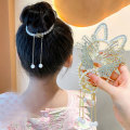 Pikkukuva 9 / 10: Meatball-hiussolkija Ponytail-hiusneulat 4 4 4