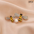 Miniatyrbilde 1 av 10: 3 stk Pearl Bee Corsage Krystallbrosje G G G