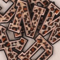Miniatyrbilde 2 av 4: Leopard Letter Patches Brev Patch Strykejern i Digital Patche