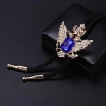 Miniatyrbilde 7 av 10: Trendy slips-kjeder B B B
