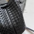 Miniatyrbillede 6 af 10: Vævet Bucket Bag Crossbody taske SORT BLACK