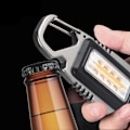 Miniatyrbilde 8 av 10: LED-lommelykt Whistle Keychain Light Emergency Lamp