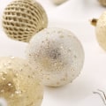 Miniatyrbilde 4 av 9: Juleballsett Juletrekuler GULL gold