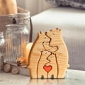 Pikkukuva 6 / 10: Puinen karhuperhepatsas Eläinpatsas 2-HENGEN PERHE 2-Person Family