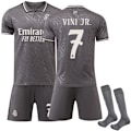 Pikkukuva 1 / 2: Real Madridin 2024-2025 Vieraspaita Lapsille ja Aikuisten Jalkapallopaita Vinicius Nro 7 VINI JR 18