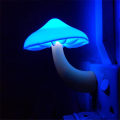 Miniatyrbillede 4 af 10: LED-lys Svampe-natlys 3 3 3