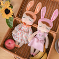 Pikkukuva 4 / 10: Täytetyt lelut Rabbit Doll RED Red
