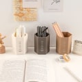 Miniatyrbild 9 av 10: Pennhållare Pennställ E E E