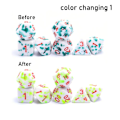 Pikkukuva 1 / 10: 7kpl/ set DND Dice Polyhedral Nopan VÄRIN VAIHTO 1 VÄRI color changing 1