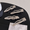 Pikkukuva 3 / 10: 3kpl Wave Barrettes Duckbill Clip NELIÖAALTO SQUARE WAVE Square Wave