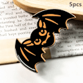 Pikkukuva 1 / 10: Halloween-hiusklipsit Hiuskynsipidikkeet 3 3 3